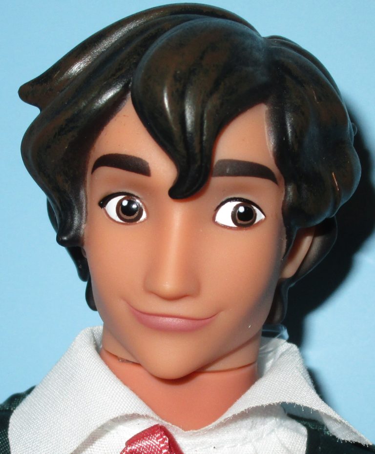 Disney Store Elena of Avalor Deluxe Doll Gift Set 2017 - Toy Sisters