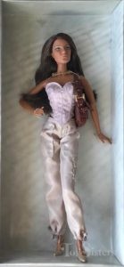 Poupée Barbie Marisa – Model Of The Moment – Gold Label 2005 – Mattel (NEUF)