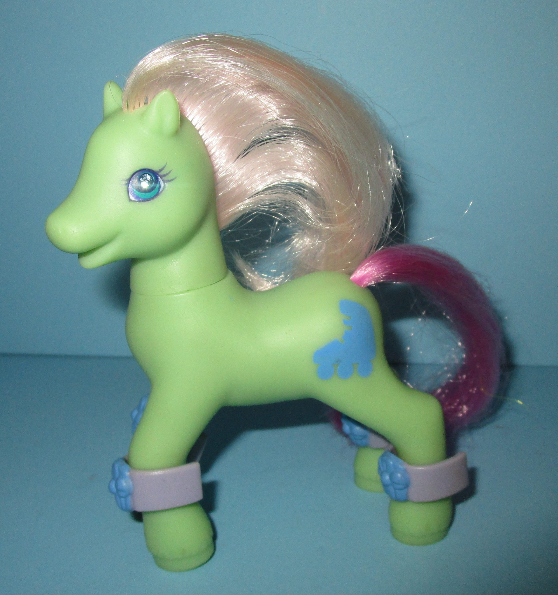Figurine My Little Pony G2 – Avec Flash Et Accessoires – Hasbro (occasion)