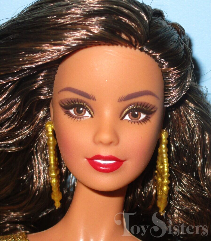 2020 Holiday Barbie Hispanic GNR94 Toy Sisters