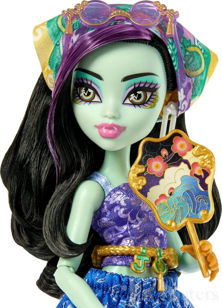 モンスターハイ　ジナファイア　ゴージャス オアシス　Monster High Amazon.com: Monster High Skulltimate Secrets Jinafire Long